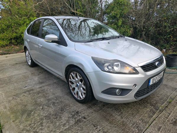 Ford Focus Hatchback, Diesel, 2010, Silver