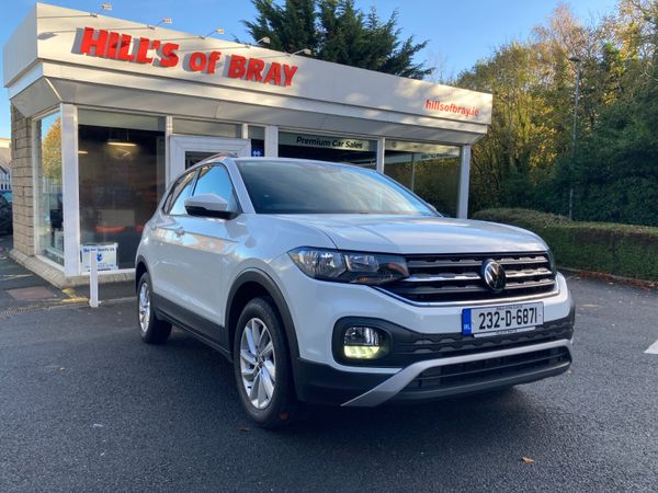Volkswagen T-Cross Estate/Jeep, Petrol, 2023, White