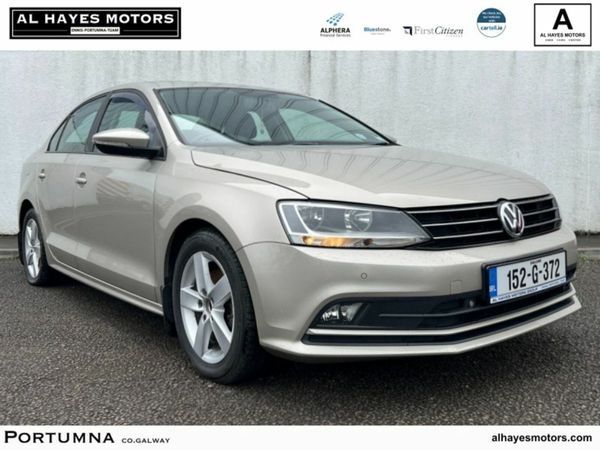 Volkswagen Jetta Saloon, Diesel, 2015, Beige