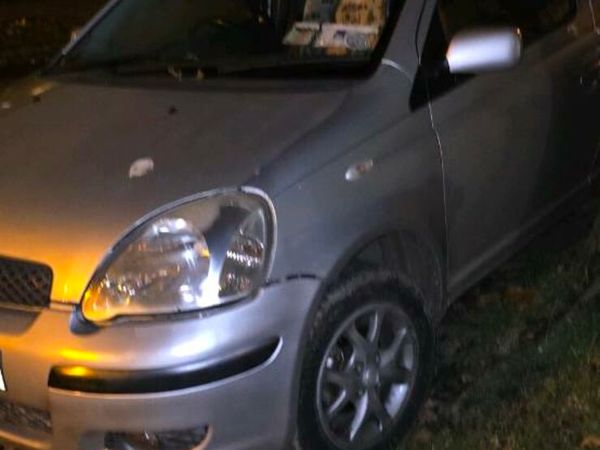 Toyota Yaris Hatchback, Petrol, 2005, Silver