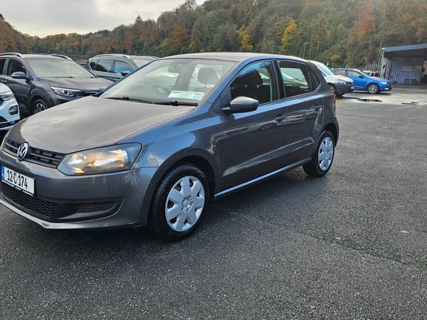 Volkswagen Polo Hatchback, Petrol, 2012, Grey
