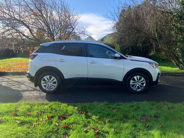 Peugeot 3008 MPV, Diesel, 2018, White
