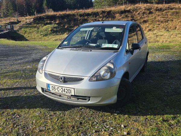 Honda Jazz Hatchback, Petrol, 2005, Silver