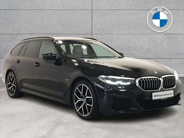 BMW 5-Series Estate, Petrol Plug-in Hybrid, 2022, Black