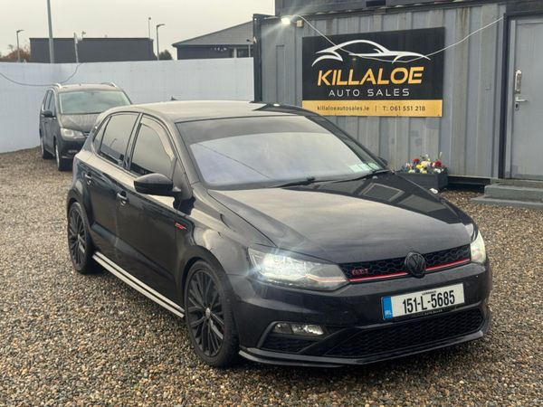 Volkswagen Polo Hatchback, Petrol, 2015, Black