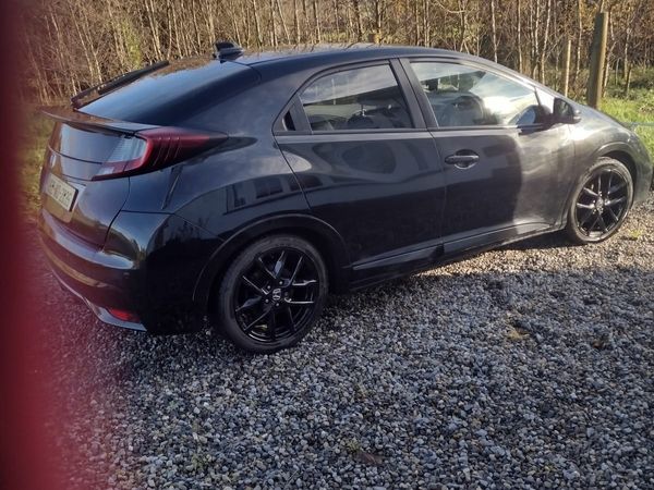 Honda Civic Hatchback, Diesel, 2016, Black