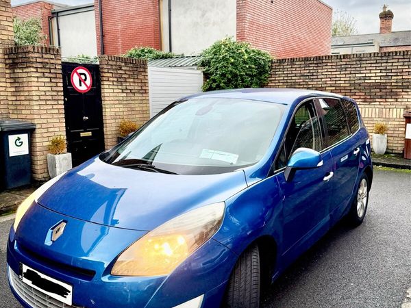 Renault Grand Scenic MPV, Diesel, 2011, Blue