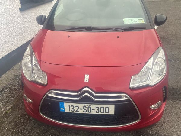 Citroen DS 3 Hatchback, Diesel, 2013, Red
