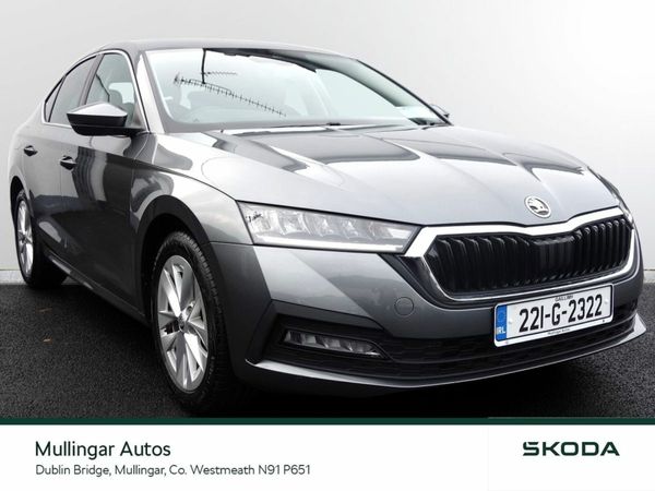 Skoda Octavia Saloon, Petrol, 2022, Grey