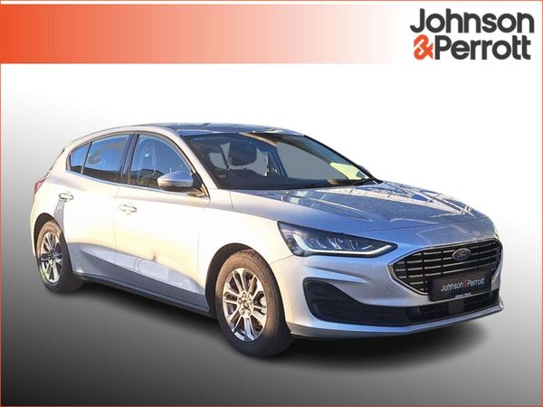 Ford Focus Hatchback, Petrol, 2023, Grey