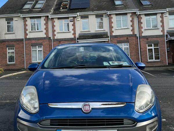 Fiat Punto Hatchback, Petrol, 2010, Blue