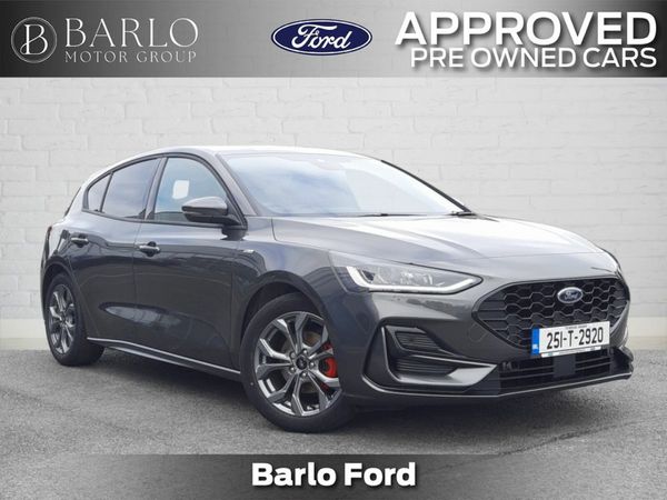 Ford Focus Hatchback, Petrol Hybrid, 2025, Blue