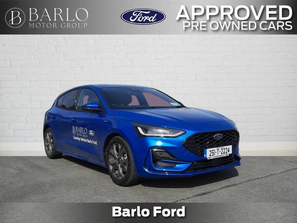 Ford Focus Hatchback, Petrol, 2025, Blue