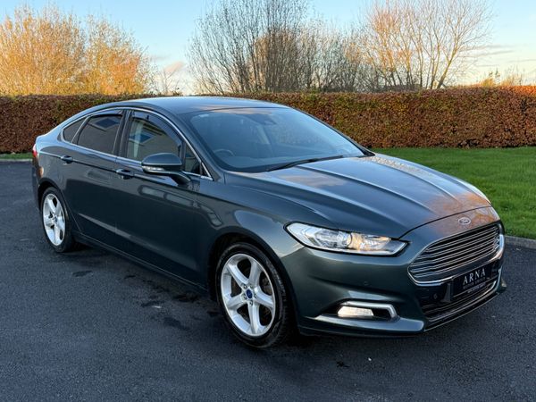 Ford Mondeo Hatchback, Diesel, 2016, Green