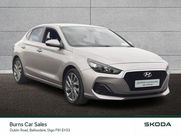 Hyundai i30 Hatchback, Diesel, 2019, Brown