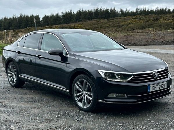 Volkswagen Passat Saloon, Diesel, 2019, Black