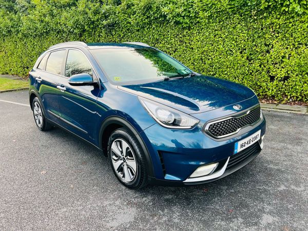 Kia Niro SUV, Petrol Hybrid, 2016, Blue