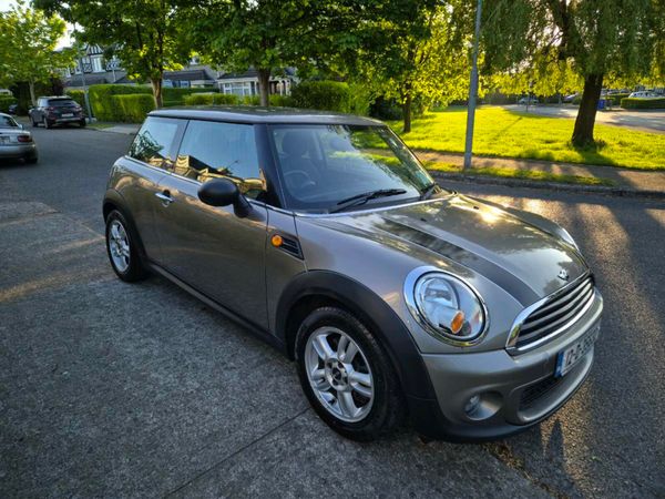 Mini First Hatchback, Petrol, 2012, Silver