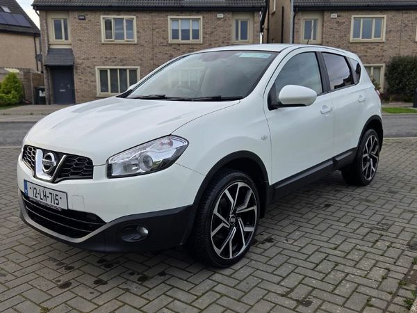 Nissan Qashqai Hatchback, Diesel, 2012, White