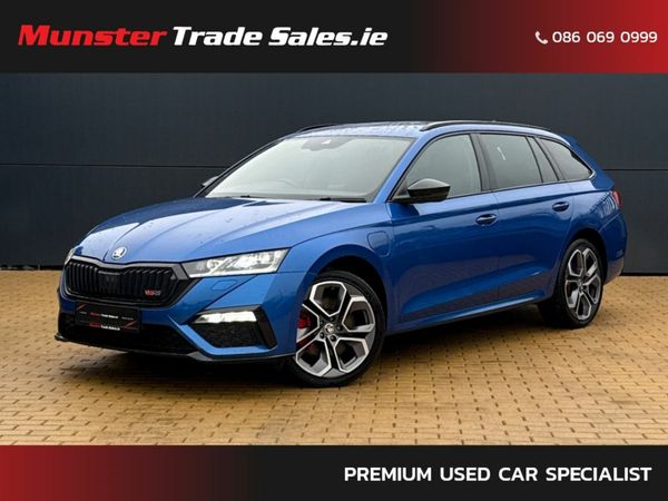 Skoda Octavia Estate, Petrol Hybrid, 2022, Blue