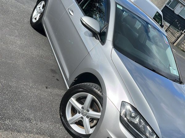 Volkswagen Golf Hatchback, Petrol, 2015, Silver