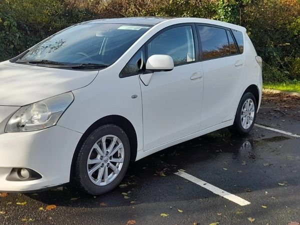 Toyota Verso MPV, Diesel, 2012, White
