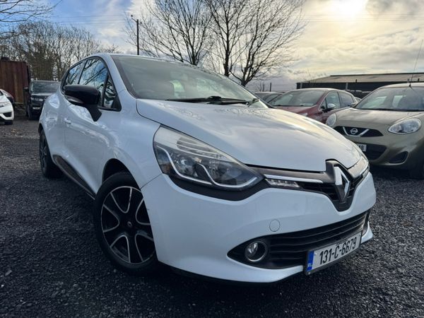 Renault Clio Hatchback, Petrol, 2013, White