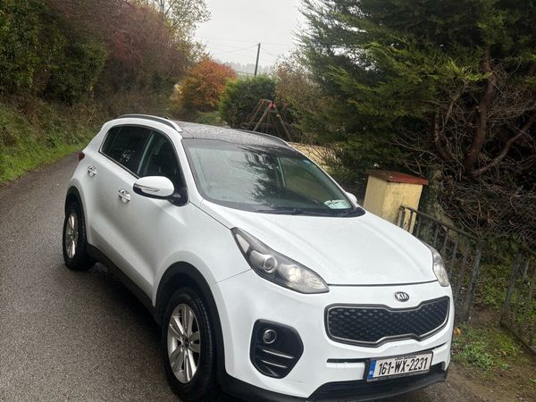 Kia Sportage SUV, Diesel, 2016, White
