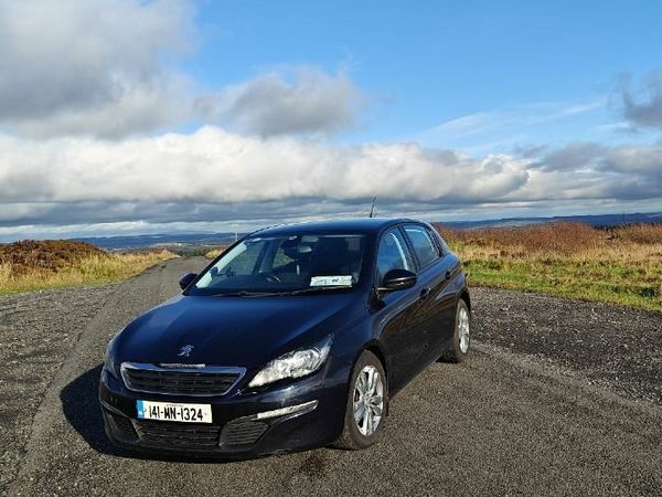 Peugeot 308 Hatchback, Diesel, 2014, Blue