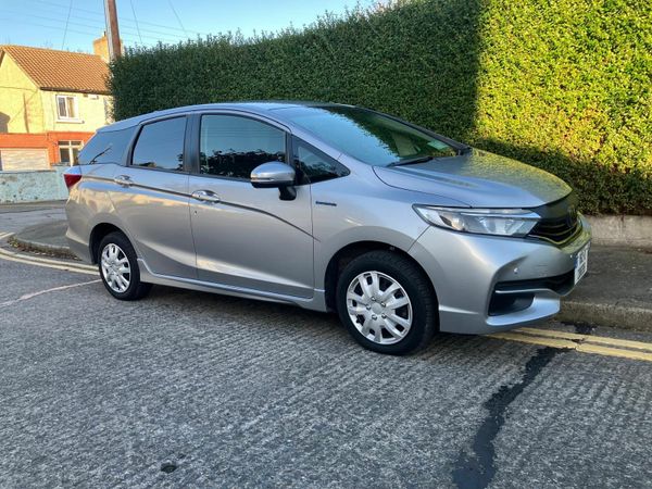 Honda Shuttle Estate, Petrol Hybrid, 2018, Silver