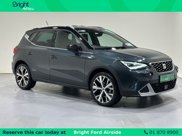 SEAT Arona Hatchback, Petrol, 2022, Green