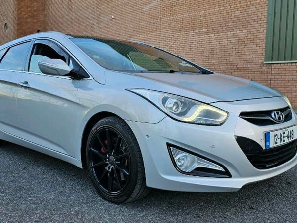 Hyundai i40 Estate, Diesel, 2012, Silver