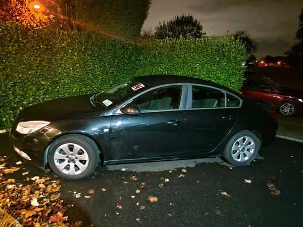 Opel Insignia Saloon, Diesel, 2012, Black