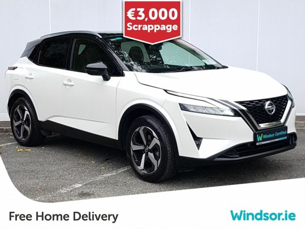 Nissan Qashqai MPV, Petrol, 2022, White