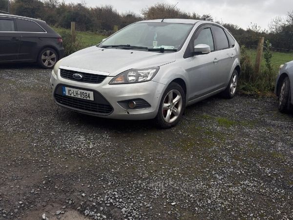 Ford Focus Hatchback, Diesel, 2010, Silver