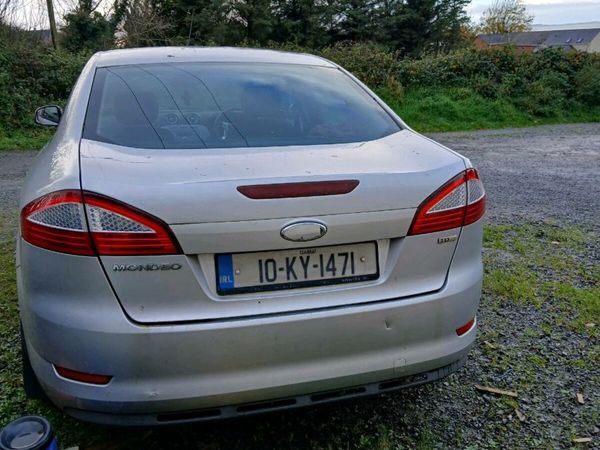 Renault Clio Hatchback, Ethanol Petrol, 2010, Silver