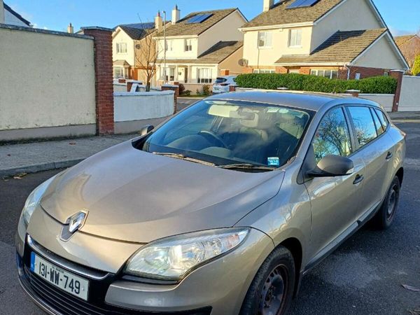 Renault Megane Estate, Diesel, 2013, Gold