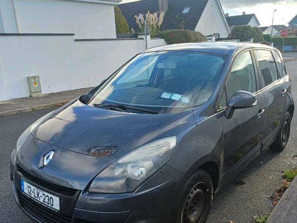 Renault Scenic MPV, Diesel, 2012, Grey