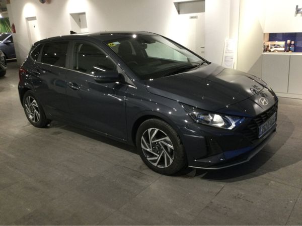 Hyundai i20 Hatchback, Petrol, 2025, Grey