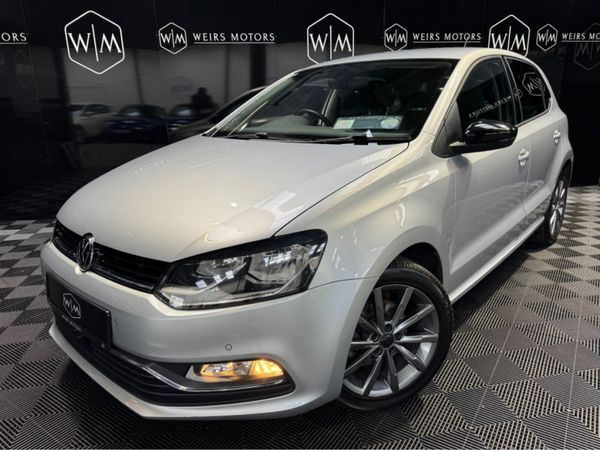 Volkswagen Polo Hatchback, Petrol, 2015, Silver
