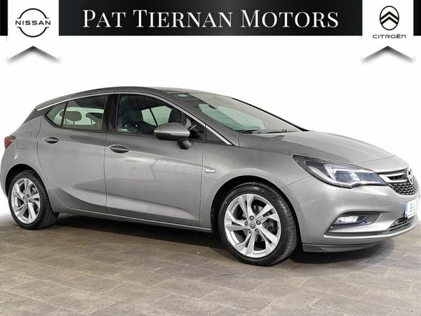 Opel Astra Hatchback, Petrol, 2016, Grey