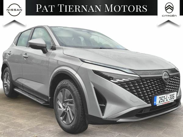 Nissan Qashqai MPV, Petrol, 2025, Grey