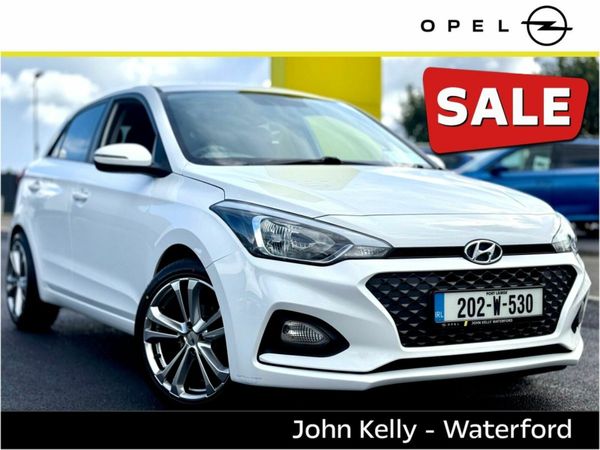 Hyundai i20 Hatchback, Petrol, 2020, White
