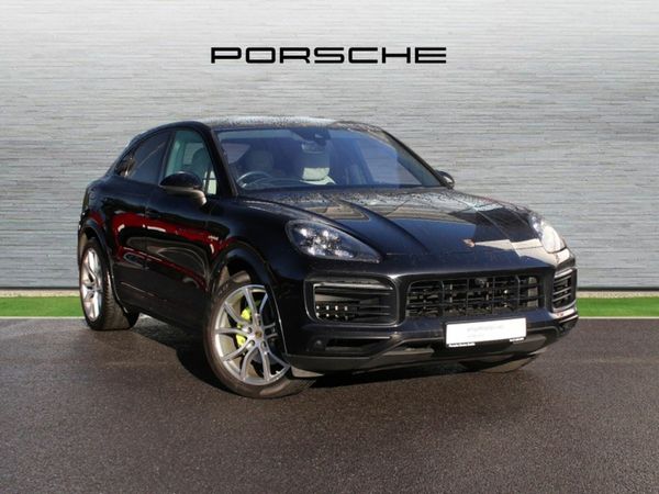 Porsche Cayenne SUV, Petrol Plug-in Hybrid, 2020, Black