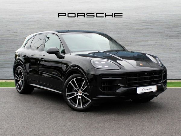 Porsche Cayenne SUV, Petrol Hybrid, 2025, Black