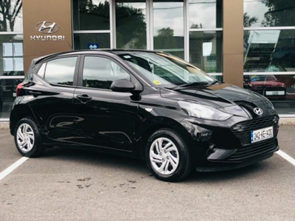 Hyundai i10 Hatchback, Petrol, 2024, Abyss Black