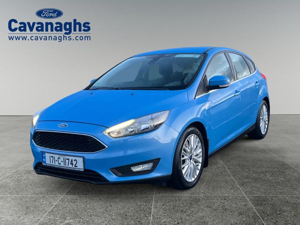 Ford Focus Hatchback, Diesel, 2017, Blue