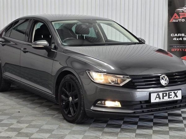 Volkswagen Passat , Diesel, 2015, Grey