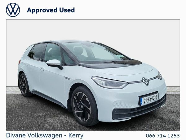 Volkswagen ID.3 Hatchback, Electric, 2021, White