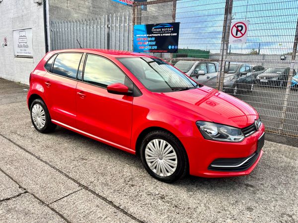 Volkswagen Polo Hatchback, Petrol, 2015, Red